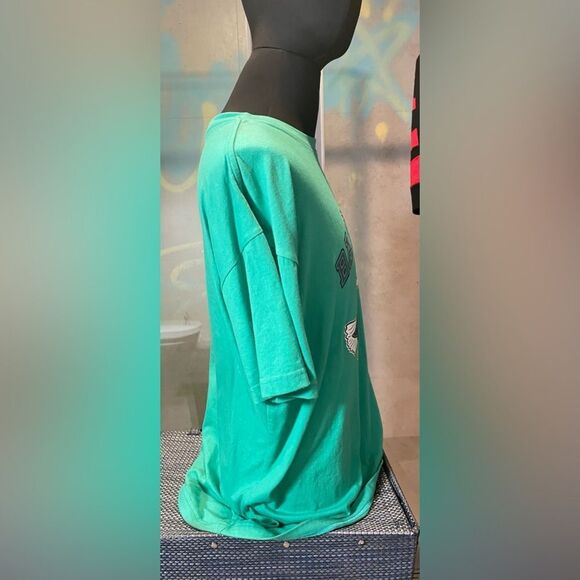 Barrington Philadelphia Eagles Football Shirt - Sz Small Green Y2k Graphic Tee - Picture 4 of 8